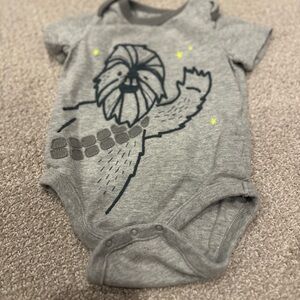 NWOT Star Wars x Gap Chewbacca Onsie embroidered 6-12 Month